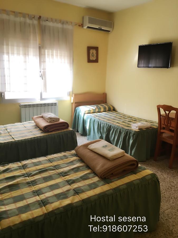 Hostal Sesena Exterior photo